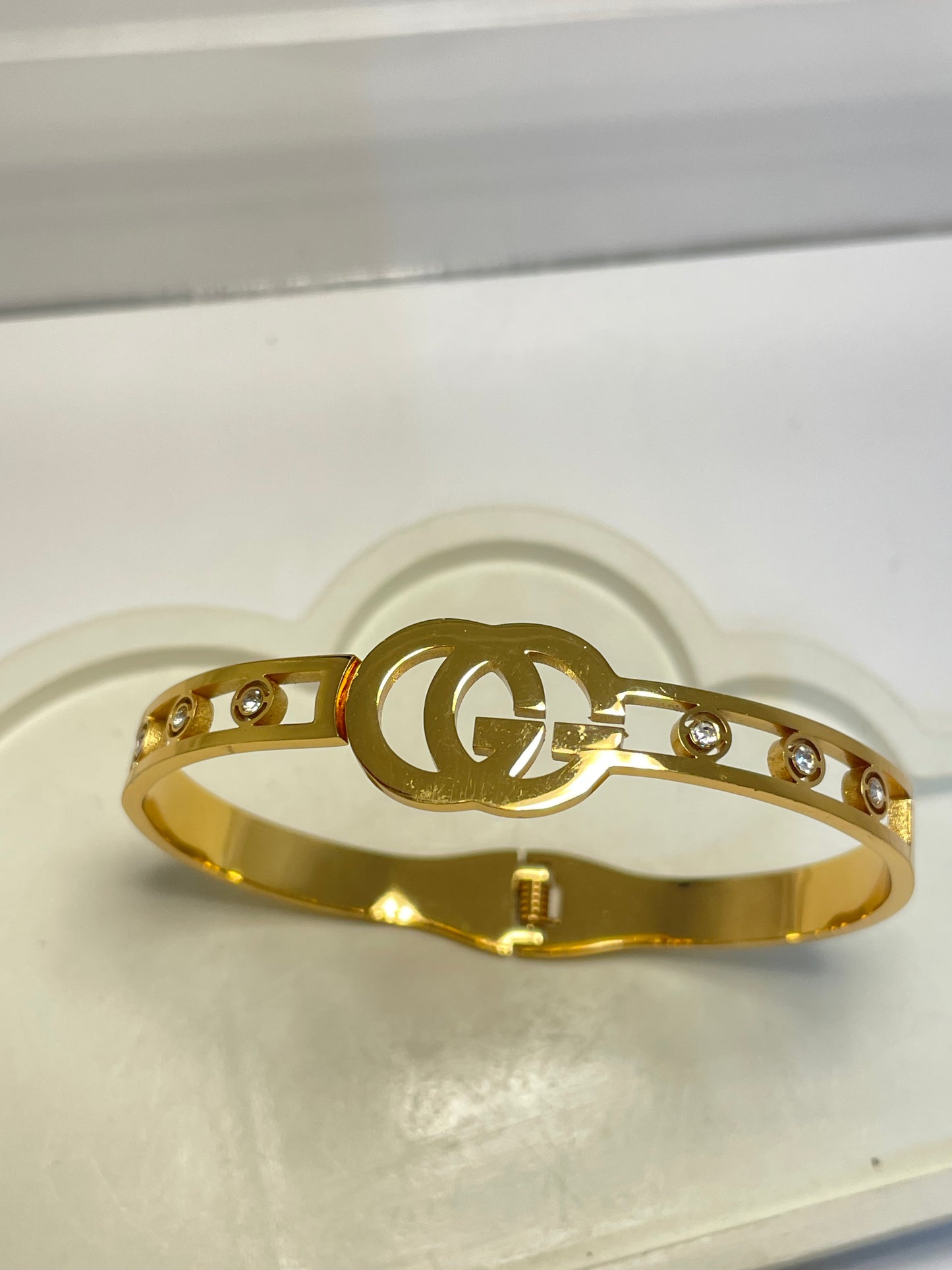 Radiant Halo Gold Bracelet