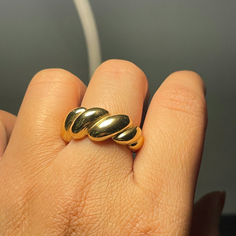 Croissant Ring Anti-Tarnish Ring