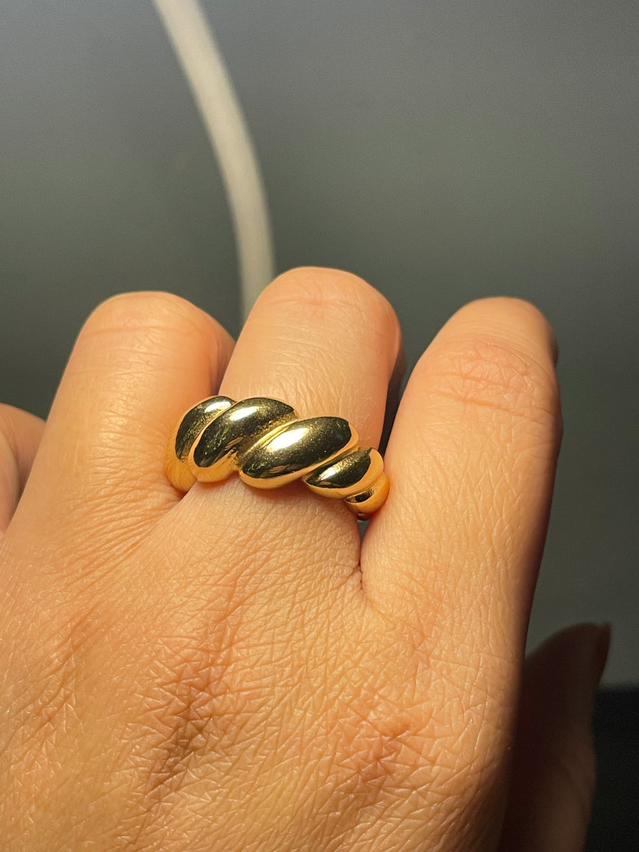 Croissant Ring Anti-Tarnish Ring