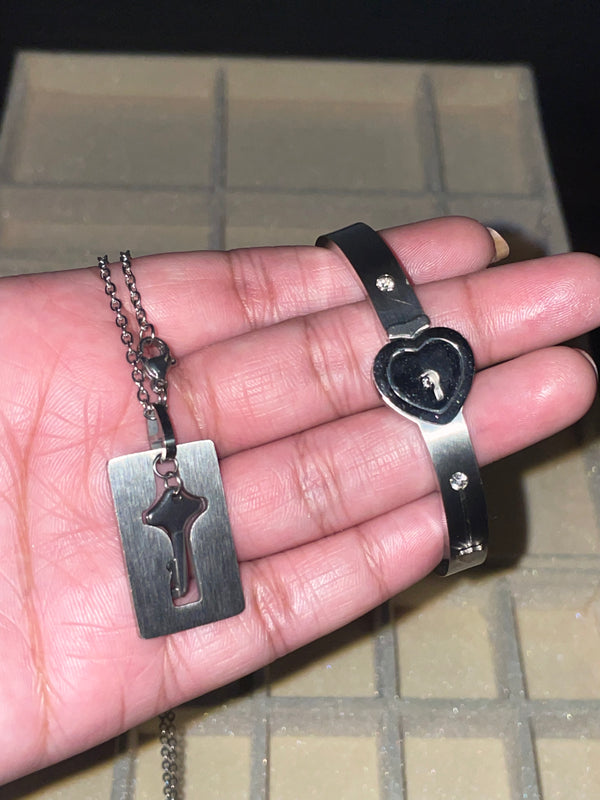 Couple Chain Bracelet Combo – Linked by Love ❤️