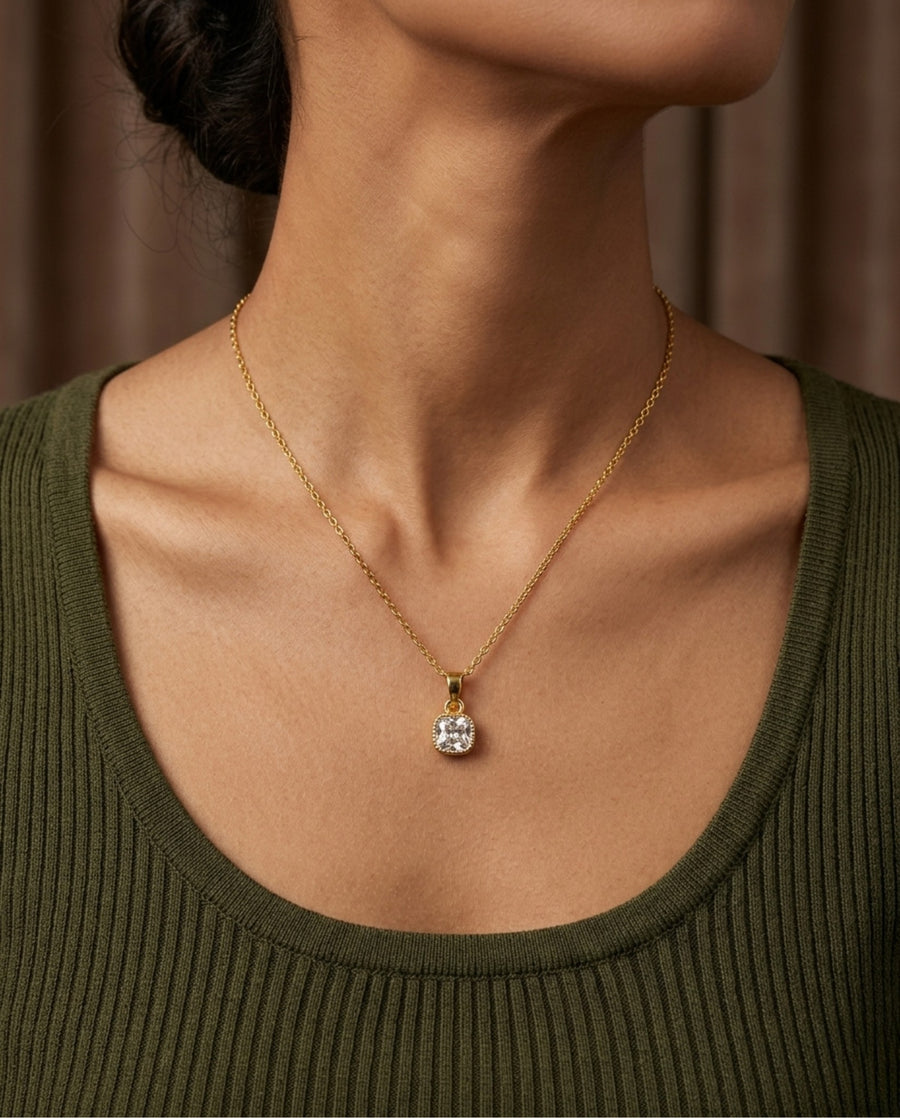 Luna Spark Pendant