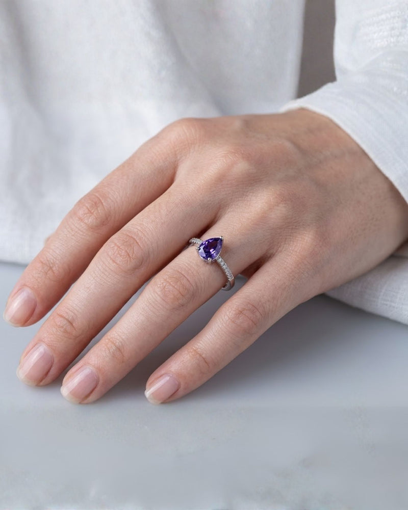Aurora Amethyst Ring