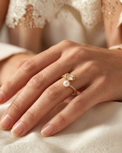 Luna Leaf Pearl Ring