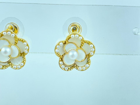 Pearl Bloom Earrings