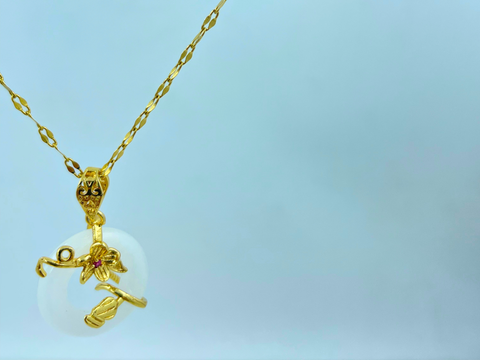 Luna Bloom Pendant