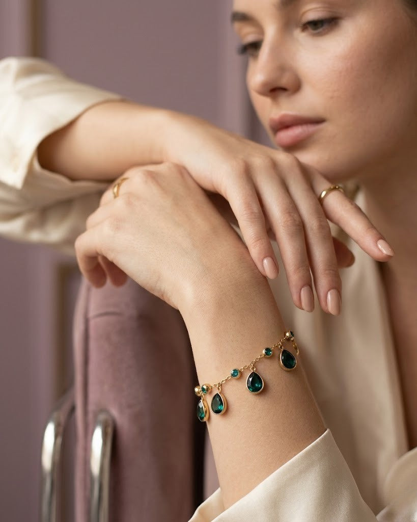 Emerald Drop Minimal Bracelet